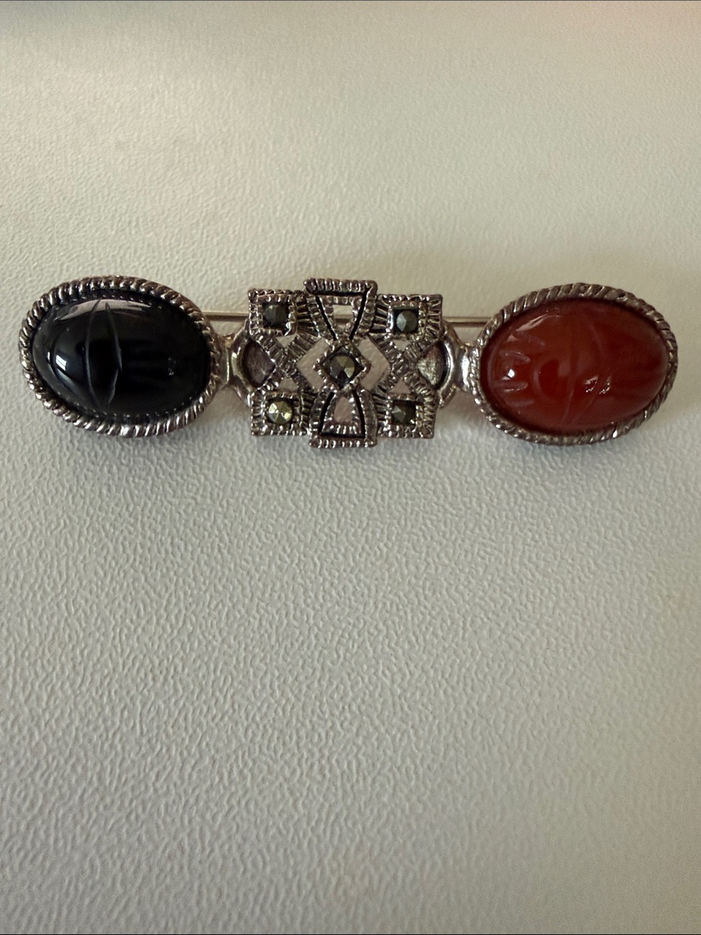 Vintage Art Deco Silver Bar Brooch with Black and Red Cabochons